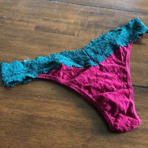 NWOT OS low rise hanky panky thong